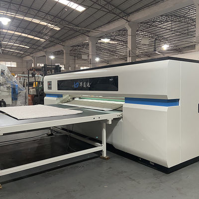 गद्दे के लिए 2400 मिमी ऑटो हेमिंग स्टेशन 380V 50 हर्ट्ज टच स्क्रीन