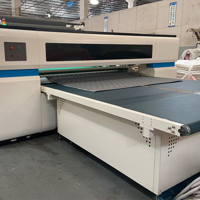 ZOLYTECH औद्योगिक मशीनरी ZLT-HM 3-12mm सिलाई गद्दे हेमिंग मशीन रजाई के लिए काम करने वाली गैर-शटल