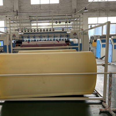 गद्दे के लिए हाई स्पीड चेन सिलाई कम्प्यूटरीकृत क्विल्टिंग मशीन 25.4 मिमी सुई दूरी